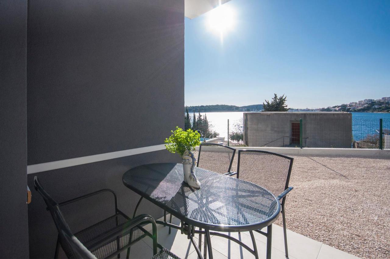 Apartments Osti روغوزنيكا المظهر الخارجي الصورة