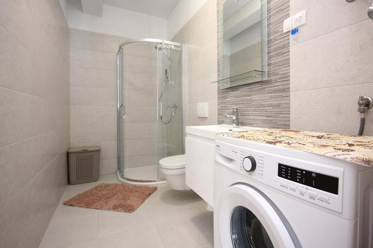 Apartments Osti روغوزنيكا المظهر الخارجي الصورة