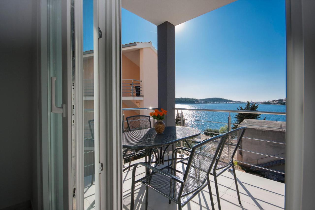 Apartments Osti روغوزنيكا المظهر الخارجي الصورة