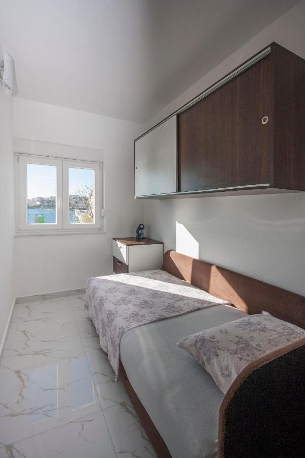 Apartments Osti روغوزنيكا المظهر الخارجي الصورة